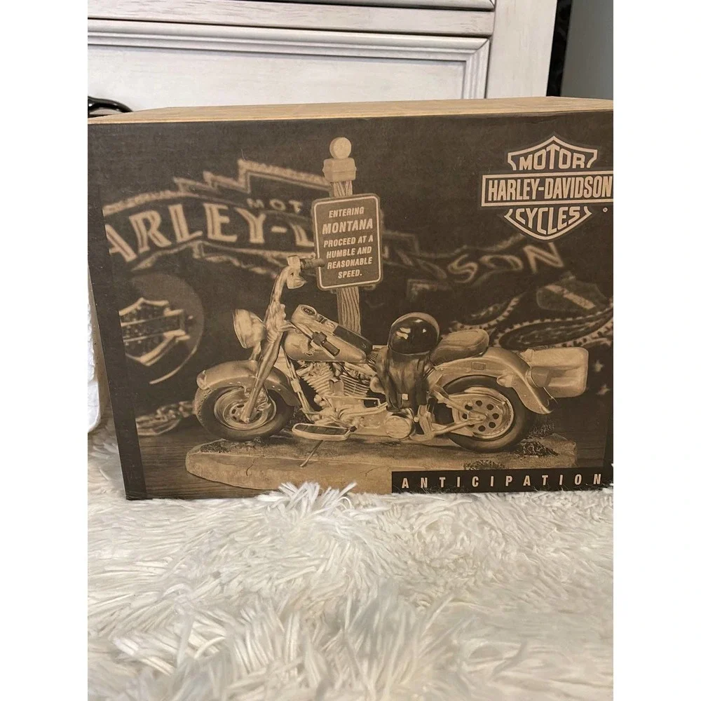 New HARLEY DAVIDSON ANTICIPATION ERTL COLLECTIBLES LIMITED EDITION - Picture 1 of 9